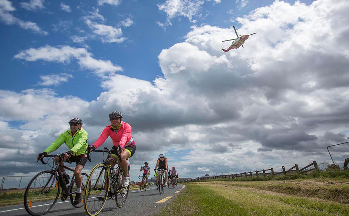 airportcycleweb cyclists