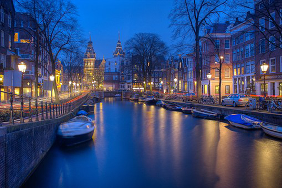 amsterdam-1150319__340