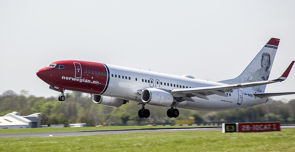 norwegian_taking_offa822458b73386836b47fff0000600727