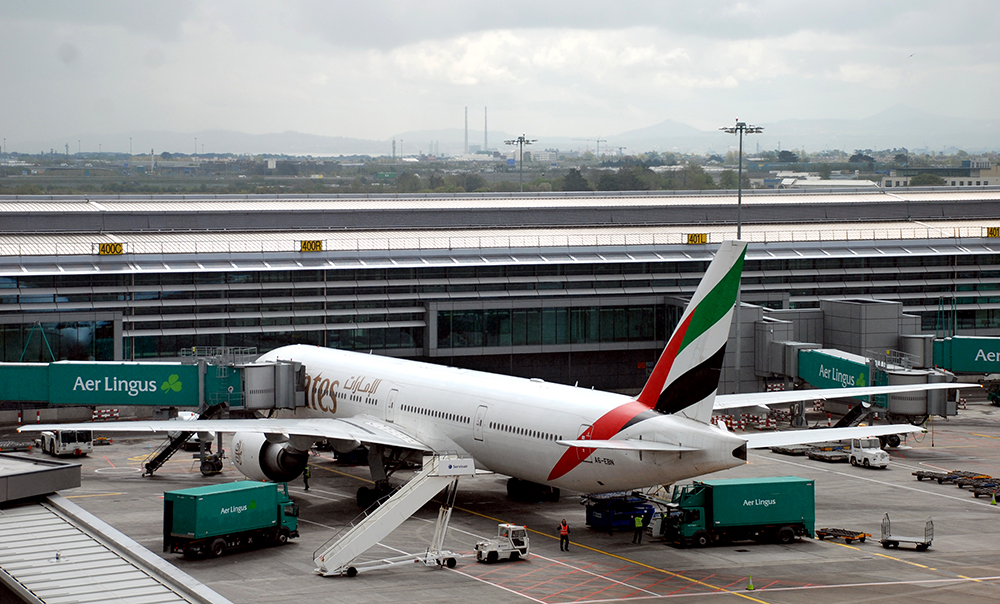 Emirates On Stand 1000px